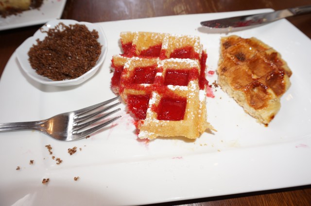 Waffles at Maison Dandoy